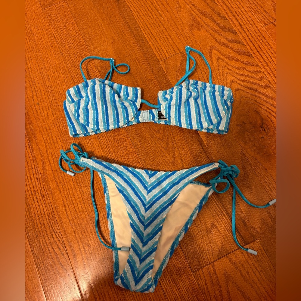 triangl bikini xs bottom small+ top NEVER WORN